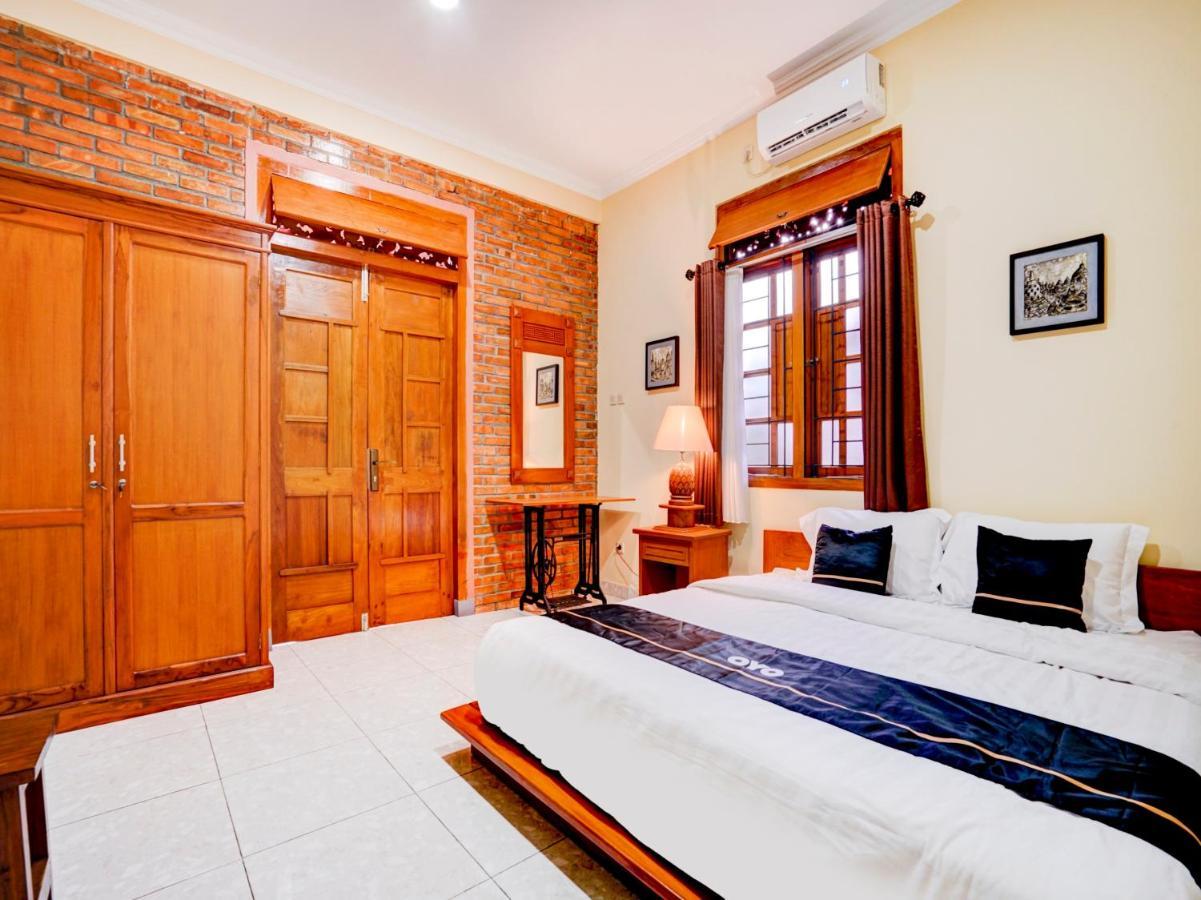 Super Oyo Collection O 90265 Cempoko Mulyo Homestay Syariah Tugu Extérieur photo